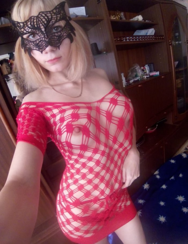   , , +7 (993) 589-4680